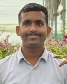Vivek Shukla